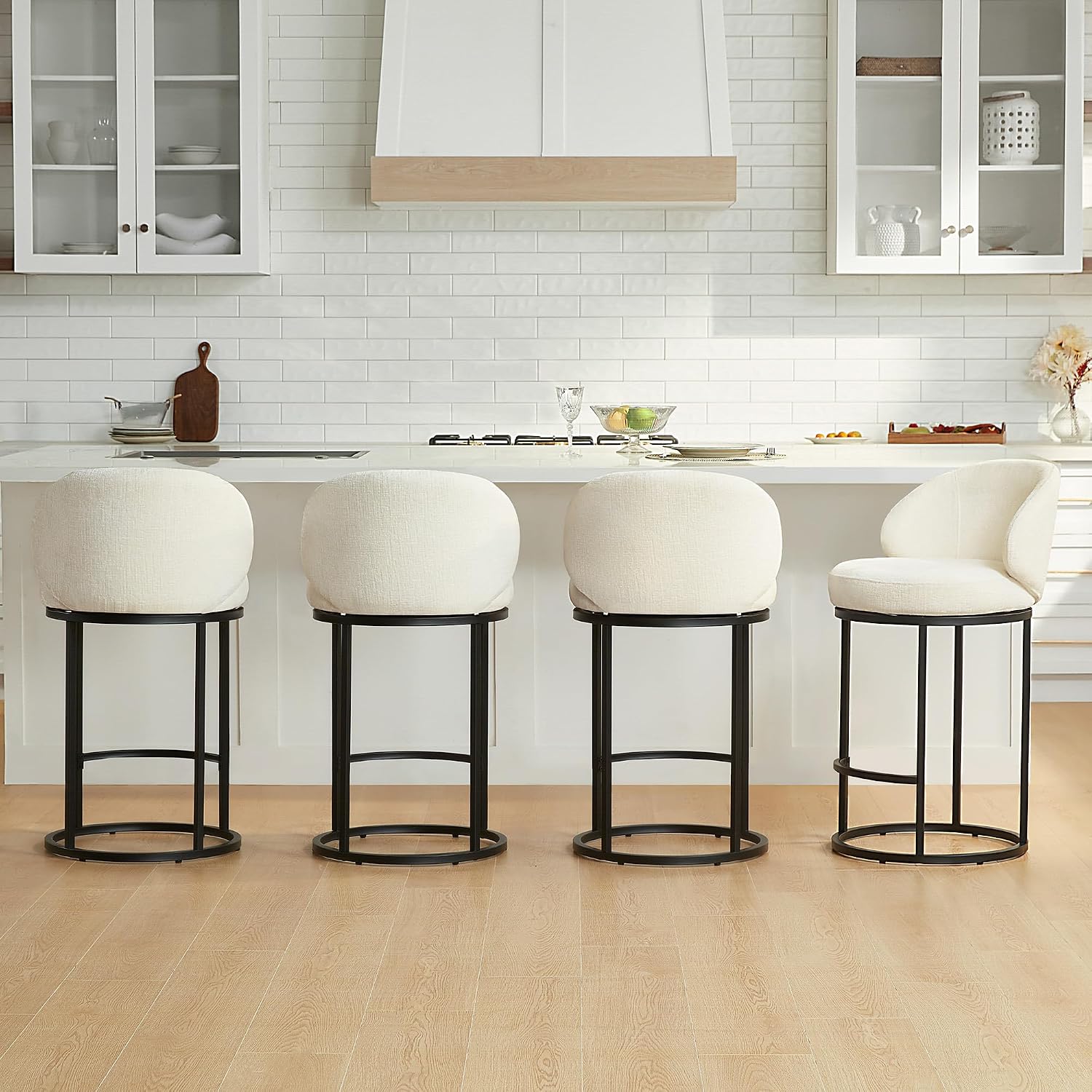Upholstered Swivel Bar Stools  - Home Bar Stools 评论和价格